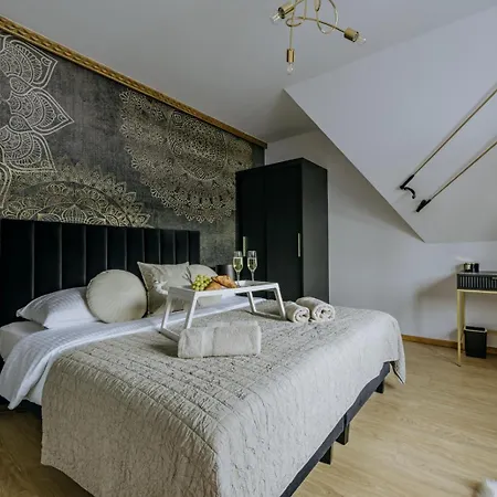 Zielone Wzgorze - - Luksusowe Apart Otel 3*