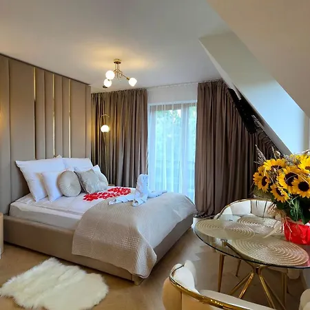 Zielone Wzgorze - - Luksusowe Apart Otel 3*